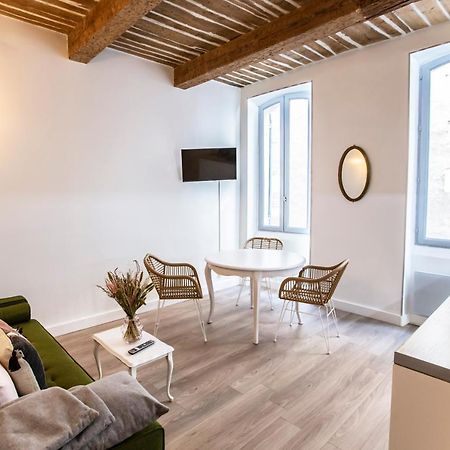 Appartement Douceur Au Coeur Du Panier à Marseille Extérieur photo